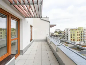 Pronájem bytu 1+kk, Praha - Čakovice, Tryskovická, 40 m2