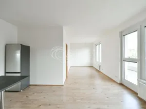 Pronájem bytu 1+kk, Praha - Čakovice, Tryskovická, 40 m2