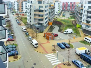 Pronájem bytu 2+kk, Praha - Střížkov, Makedonská, 57 m2
