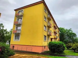 Prodej bytu 2+1, Teplice, Zrenjaninská, 53 m2