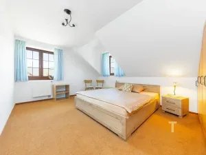 Prodej rodinného domu, Lipová-lázně, 232 m2