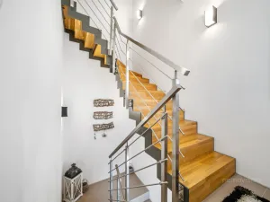 Prodej rodinného domu, Újezd u Brna, Nádražní, 234 m2