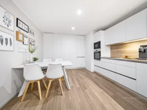 Prodej rodinného domu, Újezd u Brna, Nádražní, 234 m2