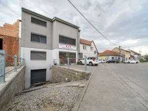 Prodej ubytování, Újezd u Brna, Nádražní, 234 m2