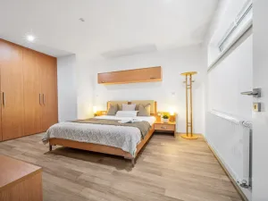 Prodej ubytování, Újezd u Brna, Nádražní, 234 m2