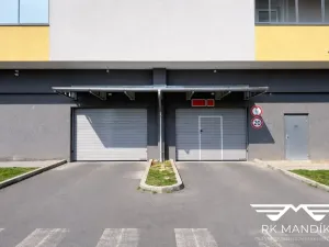 Pronájem garáže, Praha - Letňany, Tupolevova, 17 m2