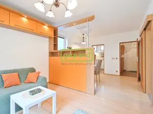 Prodej bytu 2+1, Brno - Žebětín, Keřová, 51 m2