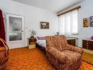 Prodej obchodního prostoru, Úsobí, 365 m2