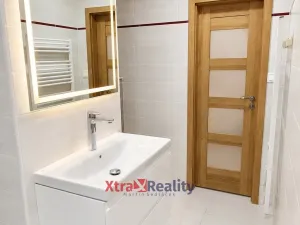 Prodej bytu 2+kk, Dubí, Koněvova, 40 m2