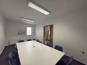 Pronájem kanceláře, České Budějovice - České Budějovice 6, Žižkova tř., 338 m2