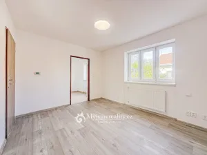 Pronájem bytu 2+1, Hrušovany nad Jevišovkou, Hrabětická, 50 m2
