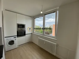 Pronájem bytu 2+1, Zlín, Dlouhá, 59 m2