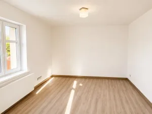 Prodej bytu 3+kk, Cheb, Dyleňská, 66 m2