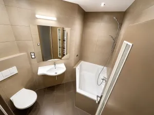 Prodej bytu 3+kk, Cheb, Dyleňská, 66 m2