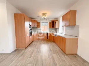 Pronájem bytu 4+kk, Zlín, Nad Ovčírnou III, 87 m2