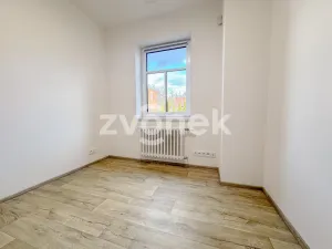 Pronájem bytu 4+kk, Zlín, Nad Ovčírnou III, 87 m2