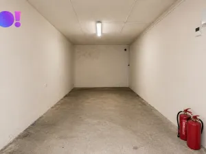 Prodej garáže, Brno - Bohunice, Vyhlídalova, 1050 m2