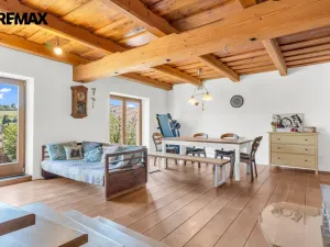 Prodej rodinného domu, Kamenice, 330 m2