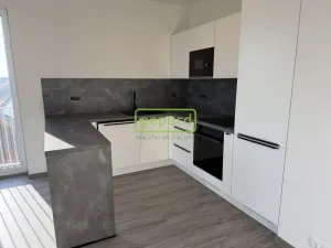 Pronájem bytu 1+kk, Český Brod, Antonína Balšánka, 46 m2