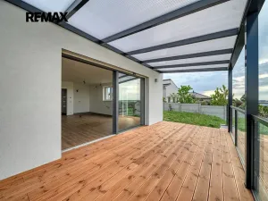Pronájem rodinného domu, Červené Pečky, Hrabáňova, 213 m2