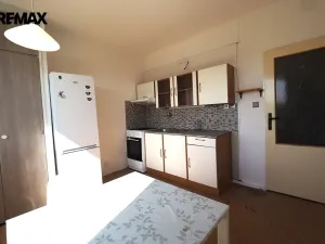 Pronájem bytu 1+1, Hradec Králové - Moravské Předměstí, Štefánikova, 36 m2