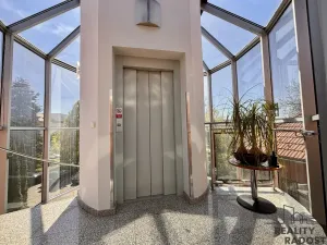 Pronájem ubytování, Hranice, Jiráskova, 1440 m2