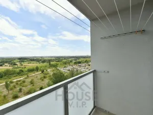 Prodej bytu 3+1, Praha - Černý Most, Kpt. Stránského, 77 m2