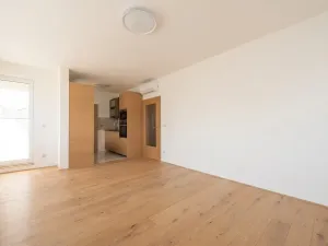 Prodej bytu 2+kk, Praha - Michle, V dolině, 51 m2