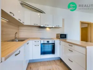 Prodej bytu 3+kk, Praha - Čakovice, Bermanova, 78 m2
