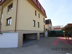 Pronájem bytu 1+kk, Praha - Hloubětín, Pokorného, 34 m2