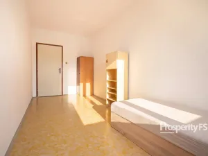 Prodej bytu 3+1, Ústí nad Labem - Krásné Březno, Neštěmická, 74 m2