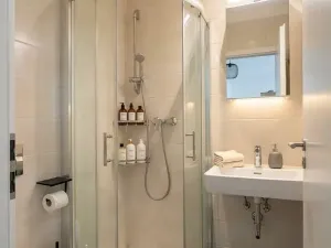 Prodej bytu 2+kk, Praha - Bubeneč, U studánky, 39 m2