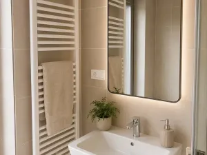 Pronájem bytu 1+kk, Praha - Řeporyje, Haenkeho, 31 m2