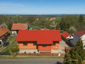Prodej rodinného domu, Zavidov, 261 m2