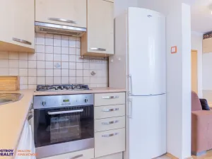 Prodej bytu 2+1, Olomouc - Nové Sady, Družební, 43 m2