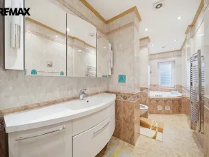 Prodej bytu 3+kk, Karlovy Vary, Moravská, 89 m2