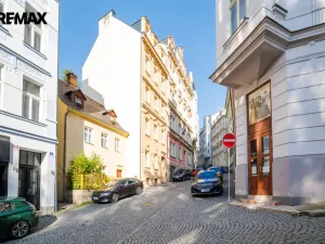 Prodej bytu 3+kk, Karlovy Vary, Moravská, 89 m2