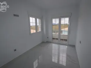 Prodej rodinného domu, Pinoso, Alicante, Španělsko, 180 m2