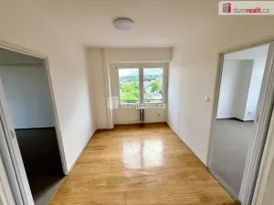 Pronájem bytu 3+1, Kralupy nad Vltavou, sídl. Hůrka, 82 m2
