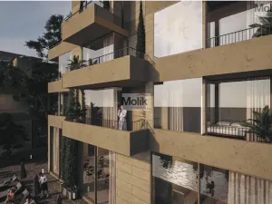 Prodej bytu 3+kk, Radhimë, 121 m2
