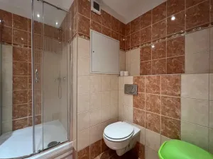Pronájem bytu 2+kk, Praha - Kobylisy, Kyselova, 44 m2