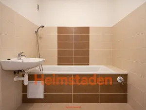 Pronájem bytu 2+1, Orlová - Lutyně, Masarykova třída, 56 m2