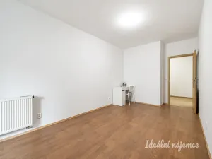 Pronájem bytu 2+kk, Praha - Modřany, Vorařská, 69 m2