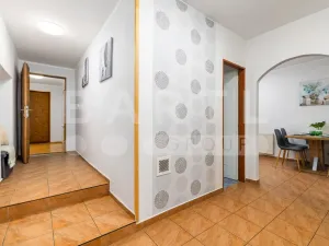 Prodej ubytování, Frymburk, 528 m2