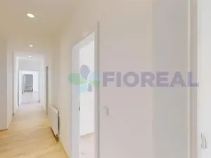 Pronájem kanceláře, Praha - Karlín, Sokolovská, 220 m2