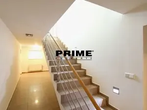 Pronájem rodinného domu, Praha - Jinonice, Vacínovská, 469 m2