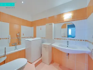 Pronájem bytu 3+1, Olomouc - Nové Sady, Rožňavská, 72 m2