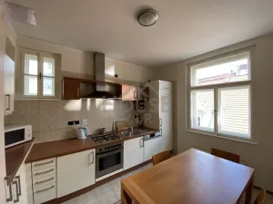 Pronájem bytu 3+1, Praha - Staré Město, Havelská, 89 m2