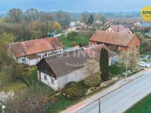 Prodej rodinného domu, Kunětice, 500 m2