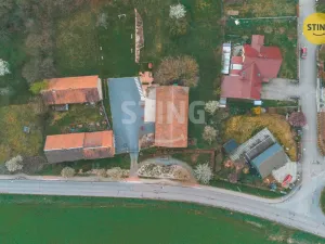 Prodej rodinného domu, Kunětice, 500 m2